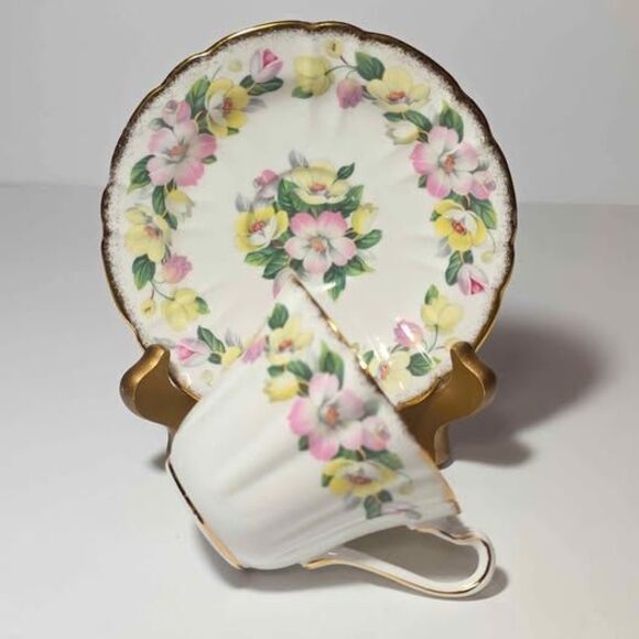 Royal Stafford Teacup and Saucer Pink Yellow Flowers Vintage - Picture 8 of 8
